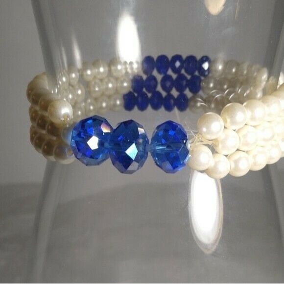 Triple Strand Pearl and Glass Crystal Bracelet - Picture 4 of 4